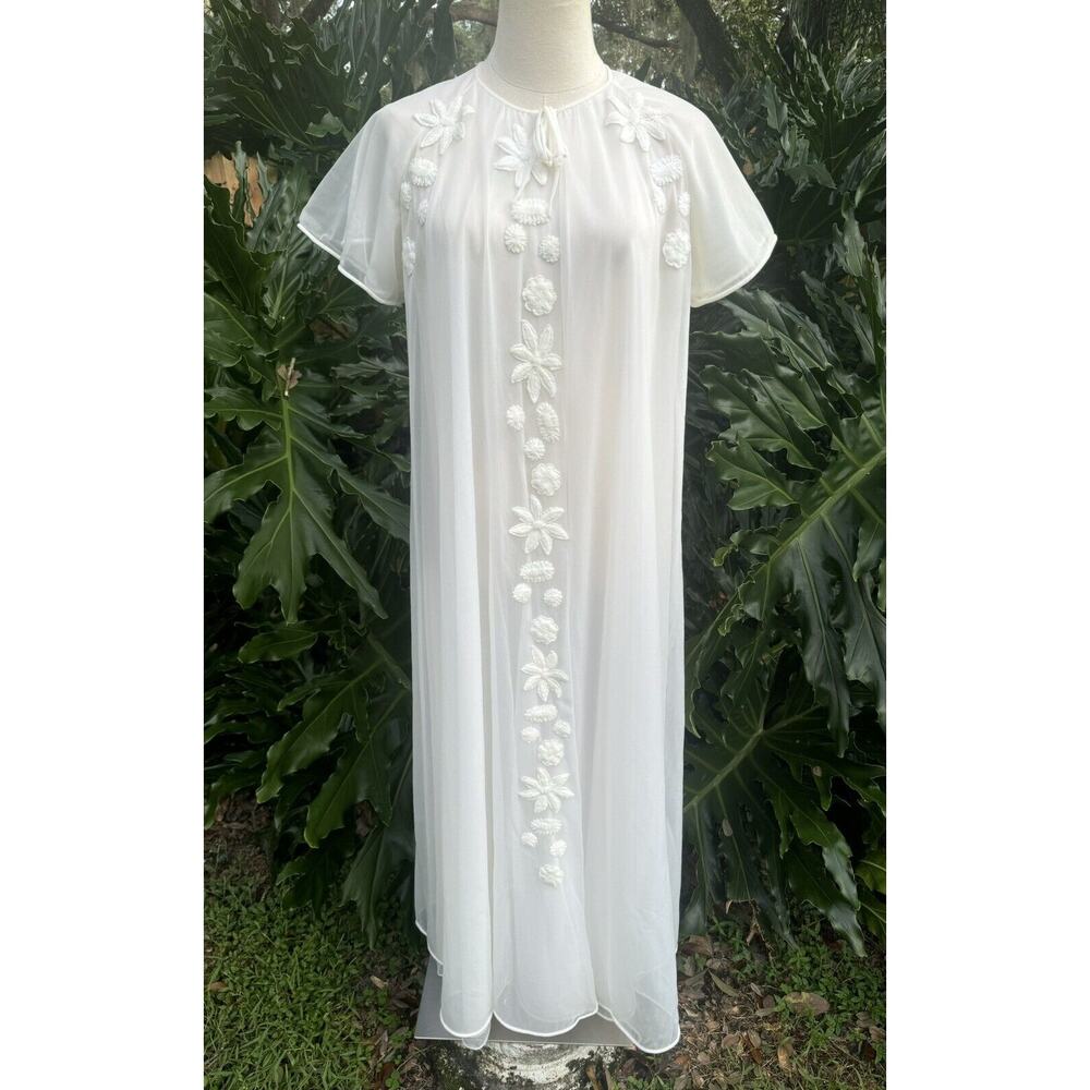 Vintage Odette Barsa White Chiffon Floral Embroidered Nightgown Robe 1960s S/M